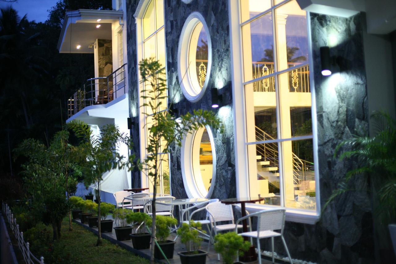 Ayaana Boutique Hotel Канди Екстериор снимка
